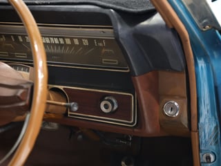 1971 Ford ZD Fairlane 302ci V8 - Teal Glow