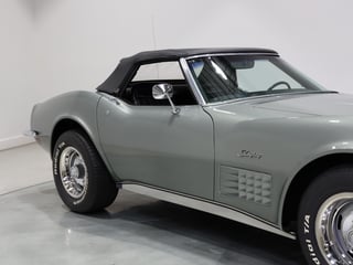 1971 Chevrolet C3 Corvette Stingray 13,347 miles - Steel Cities Grey