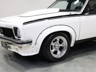 1977 Holden LX Torana SLR 5000 Tribute - Palais White 