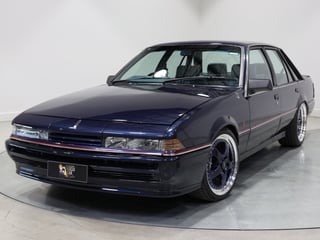 1988 HSV VL SV88 - Build No. 89 - Dorwood Blue Metallic