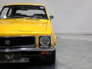 1972 Holden LJ Torana GTR XU1 Tribute  - Yellow Dolly