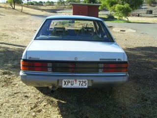 1985 VK Police Commodore