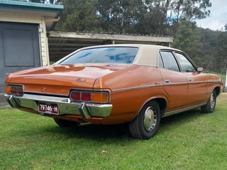 1976 XB Ford Fairmont 302 V8 - Copper Bronze