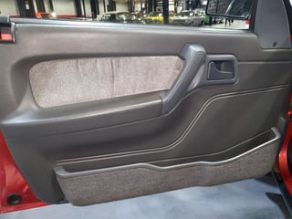 1990 VN Calais Series II - 5.0 Litre V8 5 Speed Manual