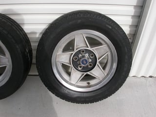 5 x Bathurst Globes - 15x7