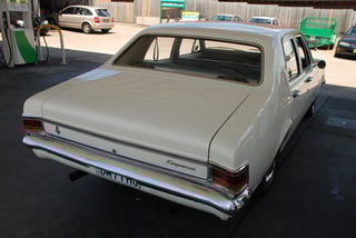 HG Kingswood..350 CHEV!!!