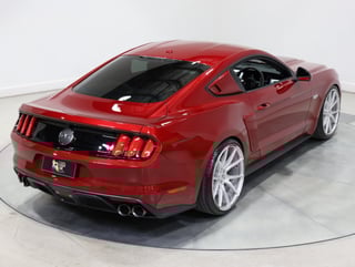 2017 Ford Mustang GT  6spd Man - Ruby Red Metallic