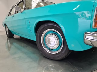 1976 HX Kingswood - 383 Street Machine Sleeper