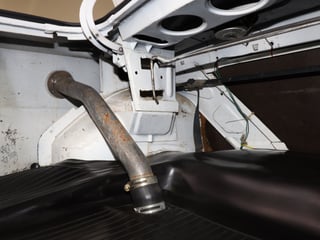 1971 Ford XY Fairmont 302 V8 - Ultra White