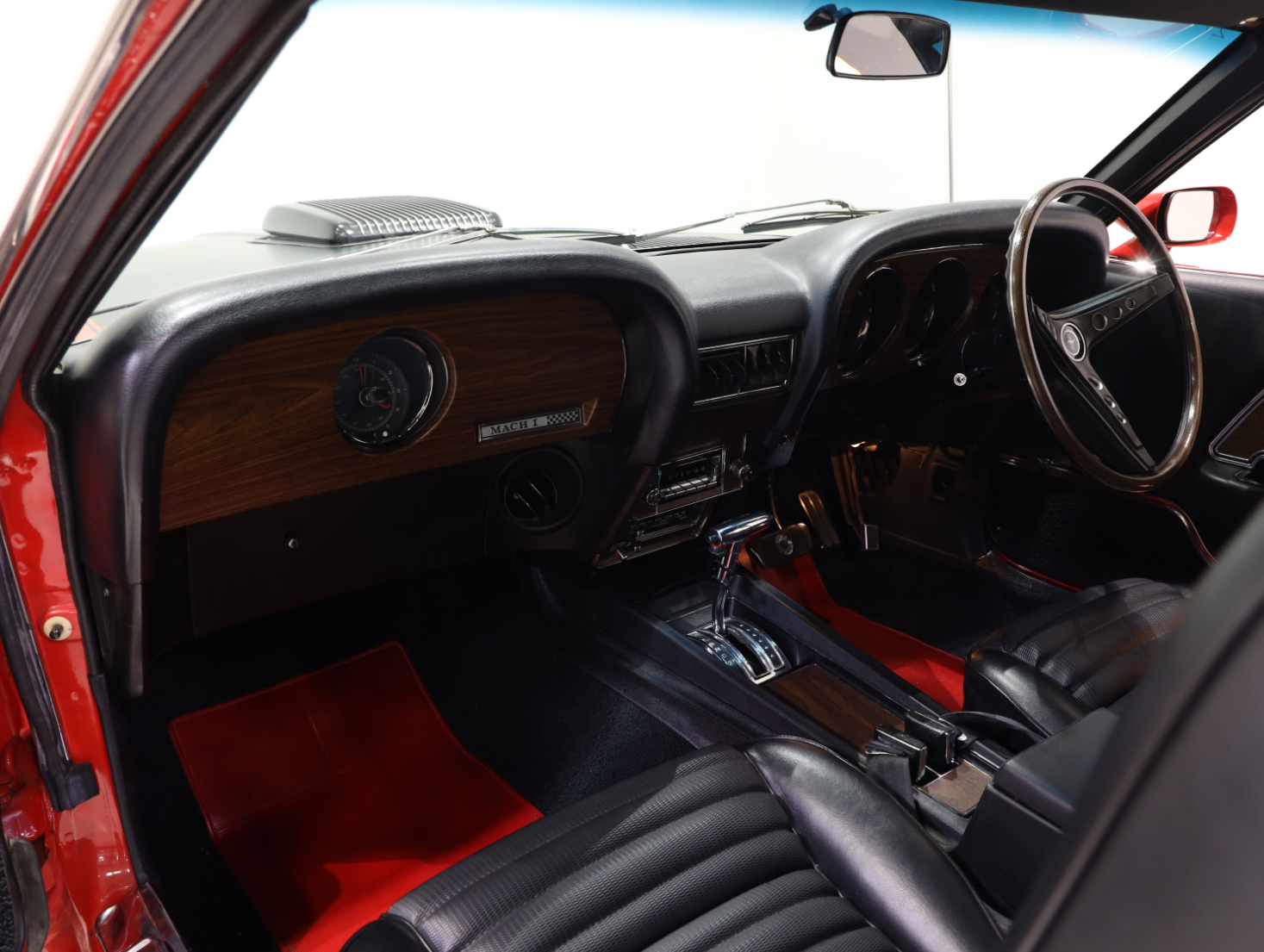 1969 Ford Mustang Mach 1 - Candy Apple Red 