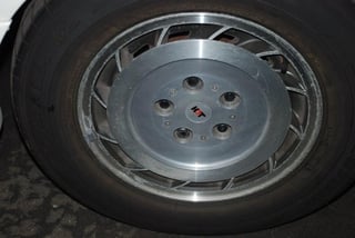 HDT VK SS Commodore  #3088