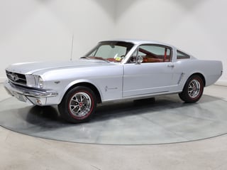 1965 Ford Mustang Fastback 2+2 - Silver Smoke Grey