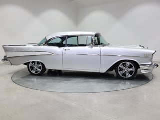 1957 Chevrolet Bel Air - Pillarless 2-Door Hardtop
