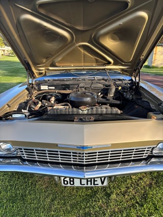 1968 Chevrolet Impala 327 V8