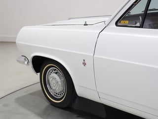 1967 Holden HR 186 S Utility - Grecian White