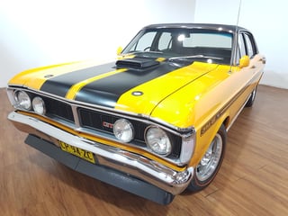 1971 XY GTHO Falcon Replica