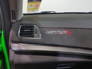 2017 HSV Gen F2 GTSR - Spitfire Green Manual