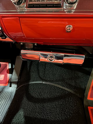 1957 Chevrolet Bel Air - Pillarless 2-Door Hardtop