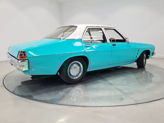 1976 HX Kingswood - 383 Street Machine Sleeper