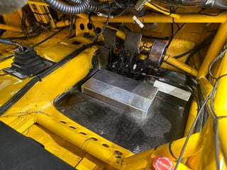 2001 CAT Racing 600 AU Falcon Supercar - John Bowe