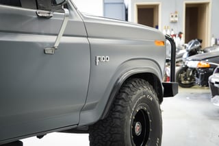 1982 Ford F100 4x4 Short Wheelbase 351 Cleveland - Conquer Grey 