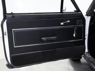 1972 Holden LJ Torana GTR XU1 - Glacier White