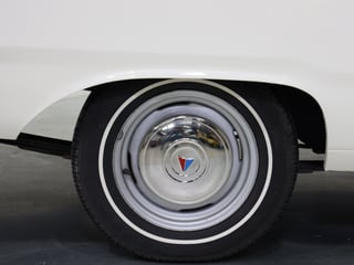1971 Chrysler VG Valiant Wayfarer Utility 318ci Fireball V8 - Bondi Bleach White