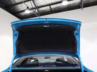 2005 Holden VZ Monaro CV8Z - Turismo Mica