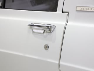 1967 Holden HR 186 S Utility - Grecian White