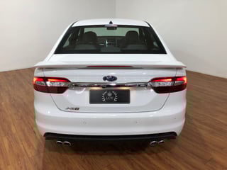 2015 FG-X Falcon XR8 Manual