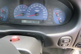 2001 AUII Tickford XR8 220kw