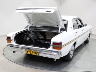 1971 Ford XY Fairmont 302ci Windsor - Ultra White