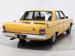 1970 Chrysler Valiant VG Pacer E31 Big Tank