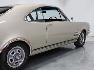 1968 Holden HK Monaro GTS 327 Bathurst - Silver Mink