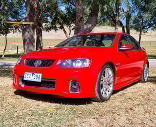 2011 VE Commodore SSV Redline - Patterson Cheney Race Sport RS350