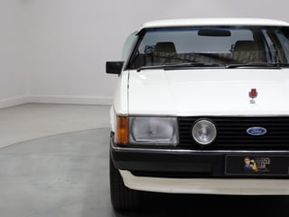 1979 Ford XD Fairmont Ghia 4.9L V8 - Sno White - 57,312km 