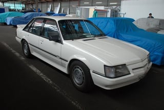 HDT VK SS Commodore  #3088