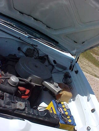 Valiant Charger White Knight # 42