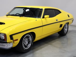 1977 Ford XC Falcon GS Hardtop - 393ci V8 Yellow Glo