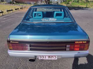 1985 Holden VK Calais 308 V8