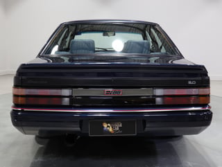 1988 HSV VL SV88 - Build No. 89 - Dorwood Blue Metallic