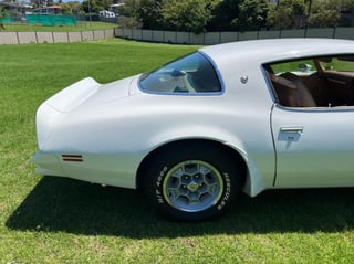 1976 Pontiac Firebird Trans Am 455 HO 4 speed manual