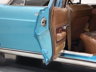 1971 Ford ZD Fairlane 302ci V8 - Teal Glow