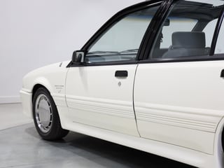 1987 HDT VL Brock Commodore Group 3 Signature Series - Build No 4175