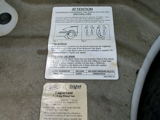 2001 AUII Tickford XR8 220kw