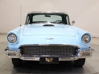 1957 Ford Thunderbird Convertible 312 V8 