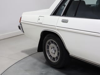 1982 Holden WB Statesman Caprice - Alabaster White