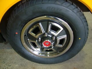 HG GTS Monaro 308 4 speed