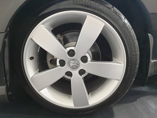 2002 Holden Monaro CV8