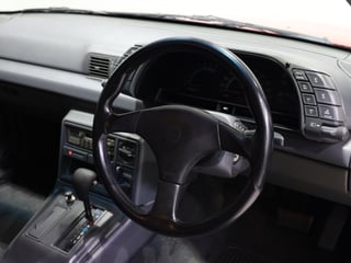 1990 Holden VN  5.0L V8 - SV Enhanced Build No E789 - Maranello Red